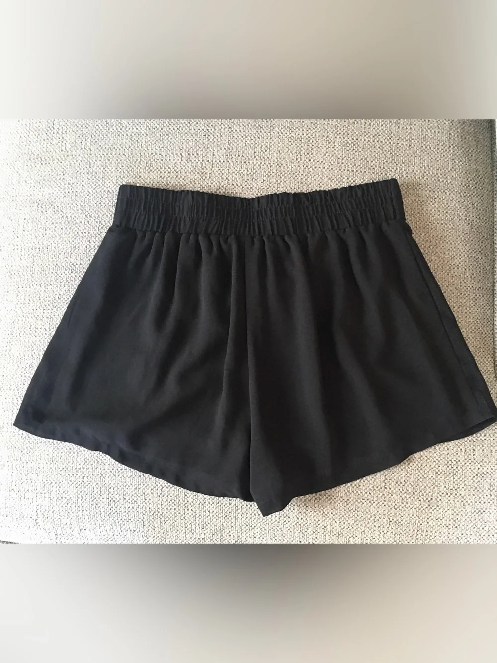 Miss Avenue Tie-Waist Lined Sheer Pleated Shorts Black Size Small